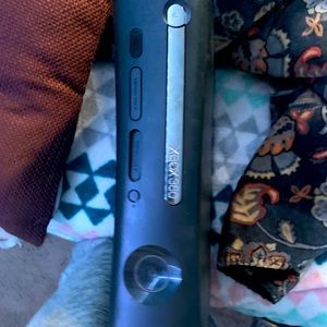 Xbox 360 (no controller)